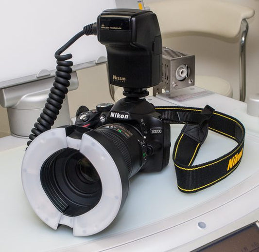 リングフラッシュ MF18 での上半身記録写真